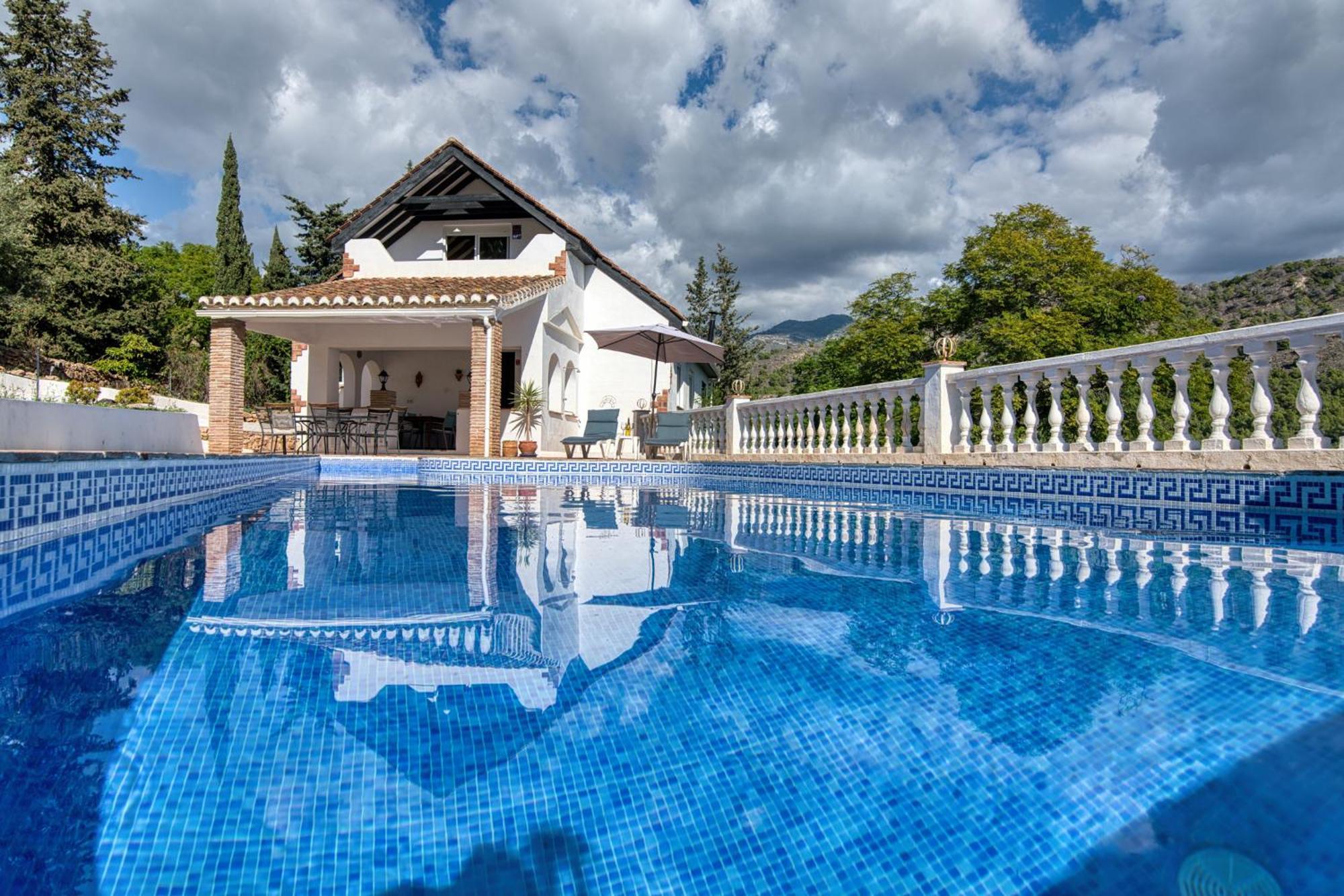 Villa Morera Bed & Breakfast 프리질리아나 외부 사진
